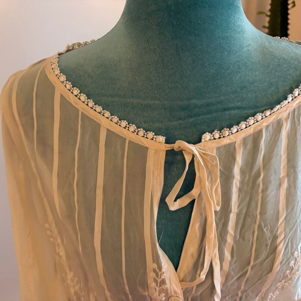 Silk Floral Lace Boho Blouse Cream Embroidered Fairycore Victorian Romantic S - Picture 3 of 12